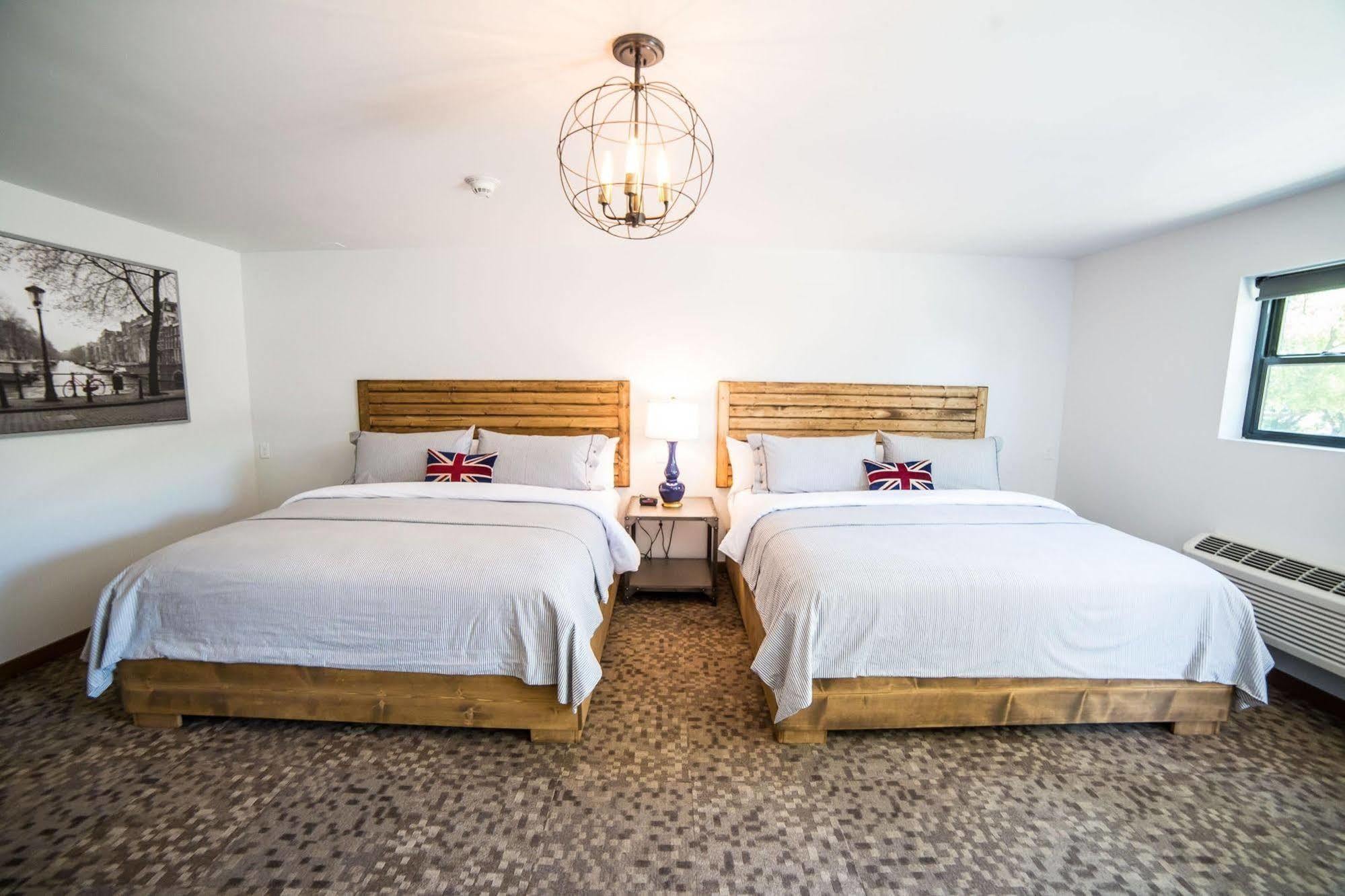 Okoboji Commons Hotel Zewnętrze zdjęcie